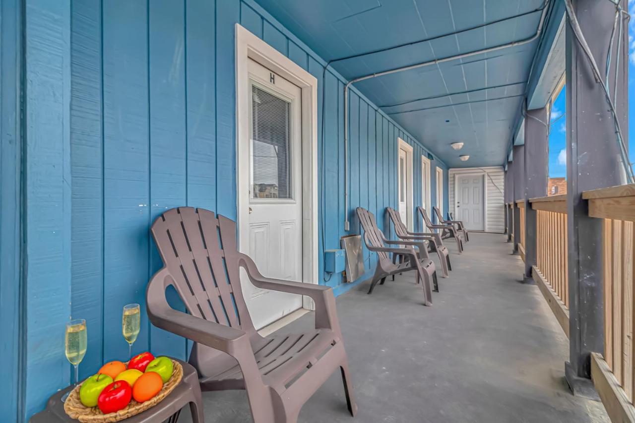 125 Atlantic Avenue Unit I - Pet Friendly! Walk To The Beach And Pier! 1Br -1Ba - Sleeps 2-4 Guests! Myrtle Beach Exterior photo